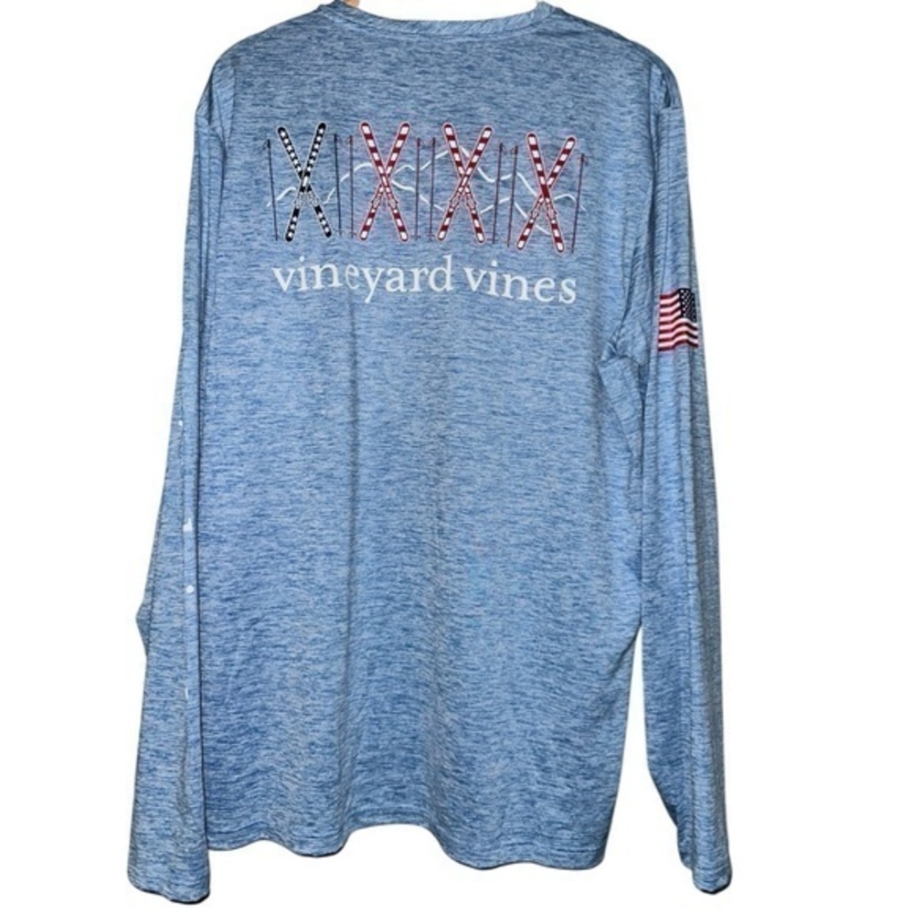 Vineyard Vines Men’s Size M Blue USA Skis Long Sleeve Harbor Performance T-Shirt